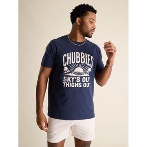 Chubbies Shirt Mens Medium Blue Sky's Out Thighs Out Vacation T-Shirt NEW NWT